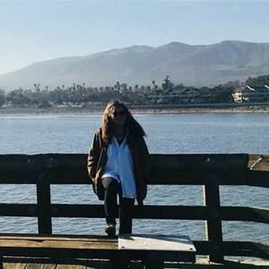 Meet your Posher, Deidra